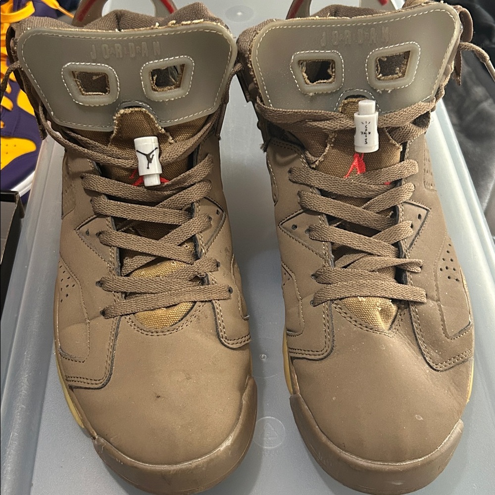 Brown Travis Scott Jordan Sneakers